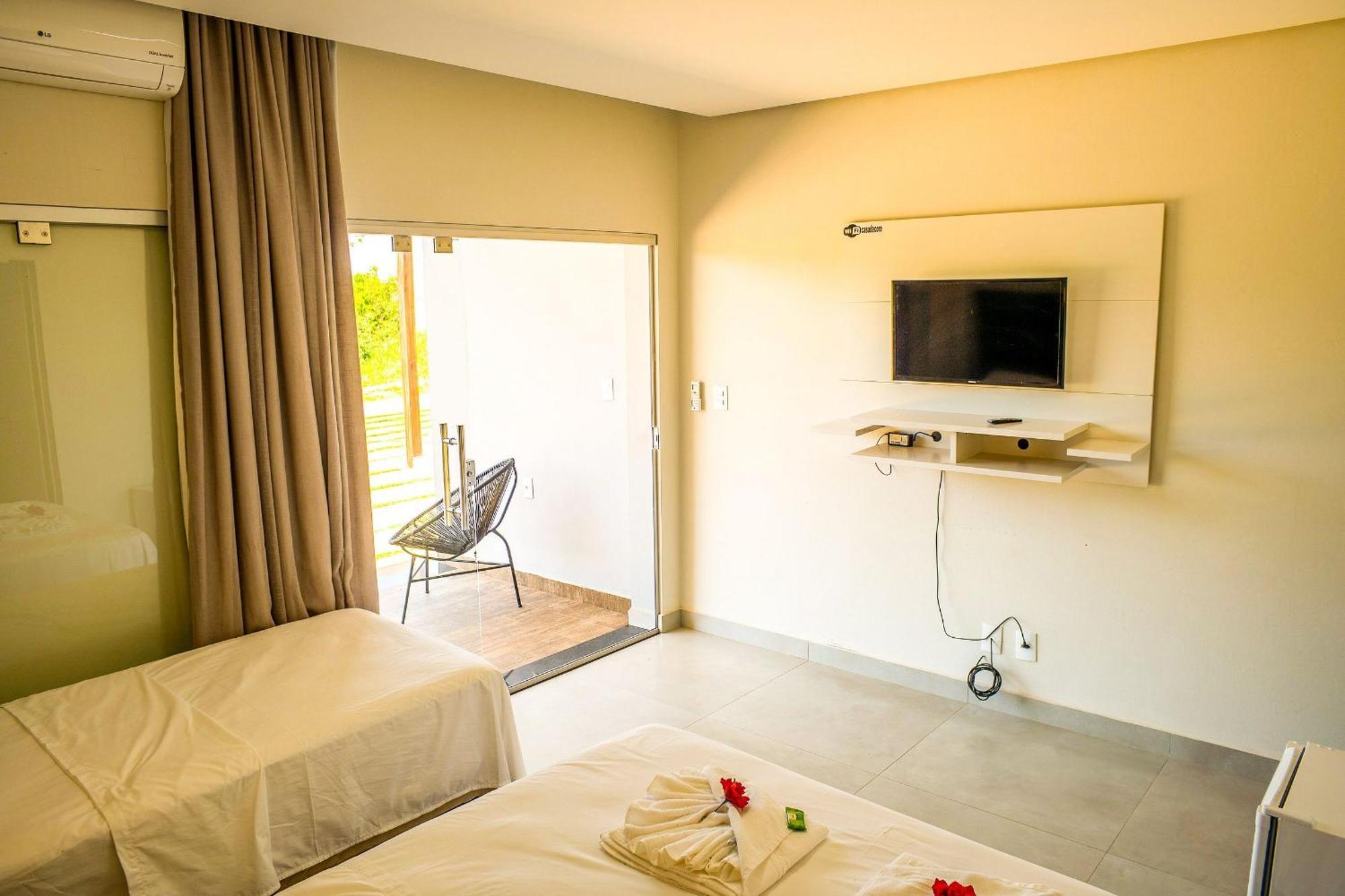 Pousada Com Piscina, Jacuzzi E Com Vista Em Capitolio - Casa Decore Exterior photo