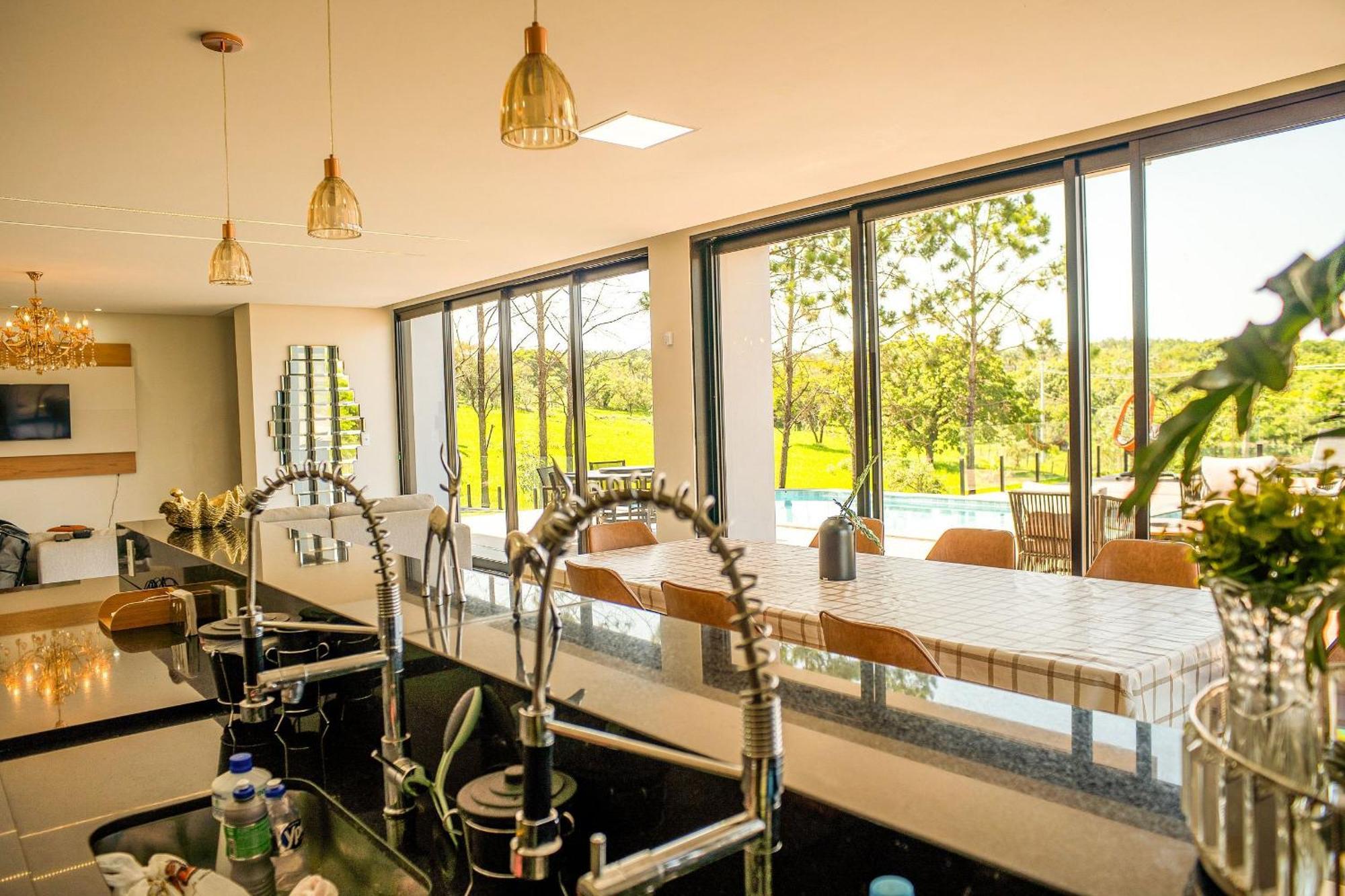 Pousada Com Piscina, Jacuzzi E Com Vista Em Capitolio - Casa Decore Exterior photo