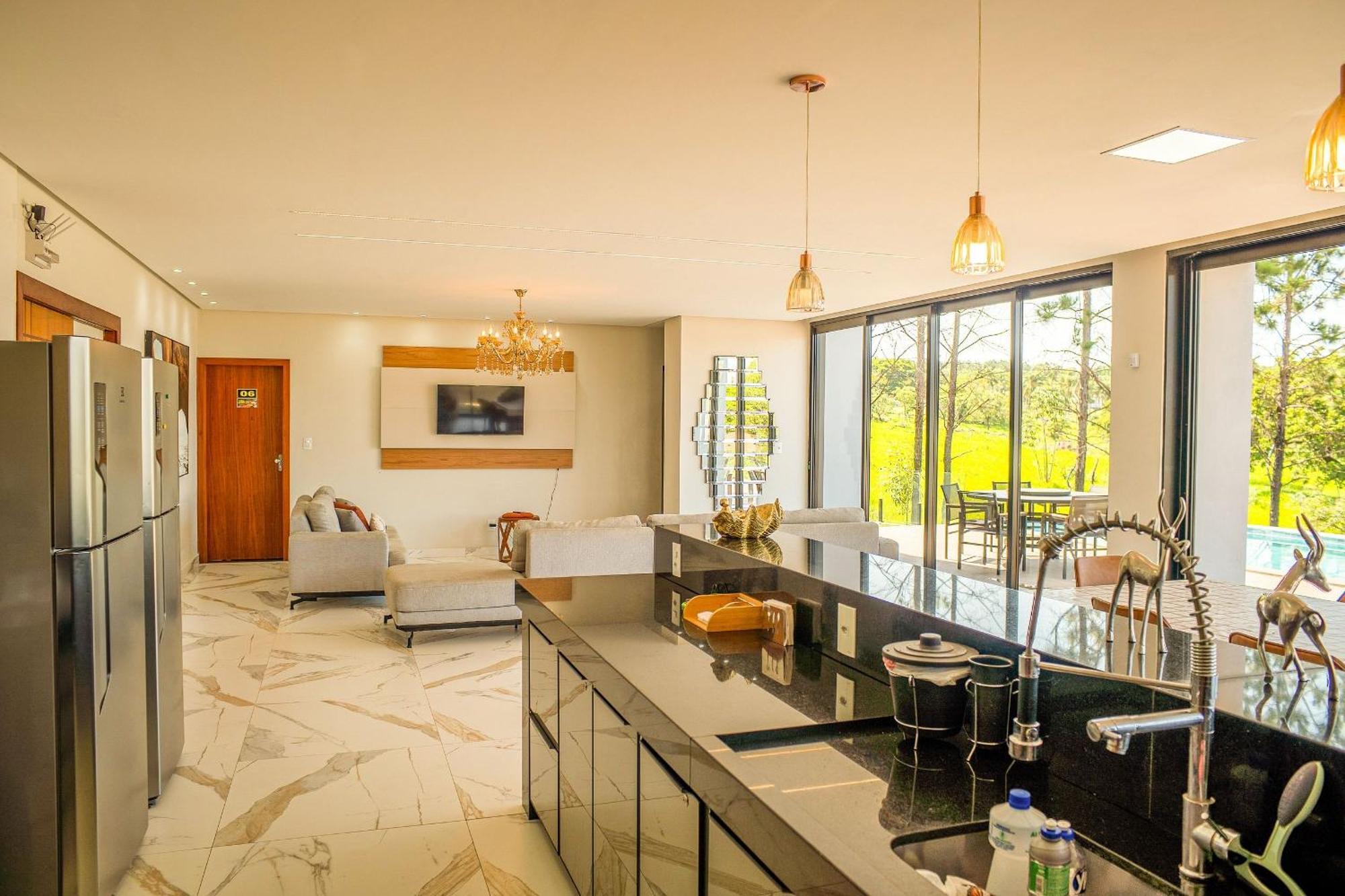 Pousada Com Piscina, Jacuzzi E Com Vista Em Capitolio - Casa Decore Exterior photo