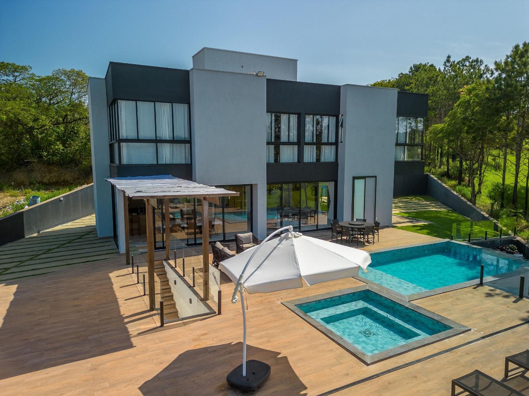 Pousada Com Piscina, Jacuzzi E Com Vista Em Capitolio - Casa Decore Exterior photo